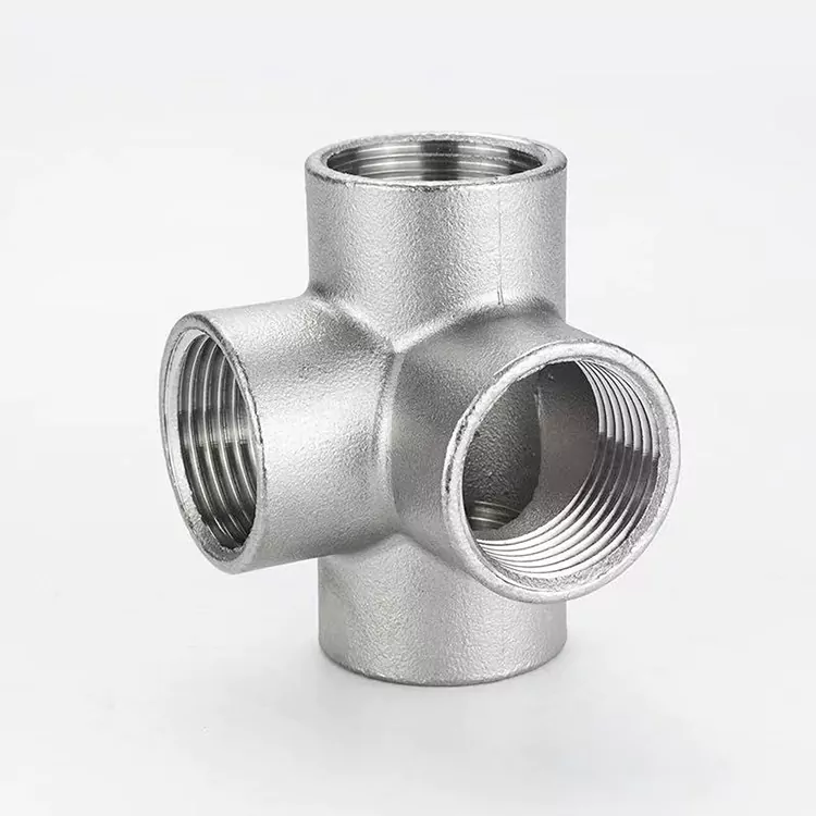 Cevni priključek 3D Tee